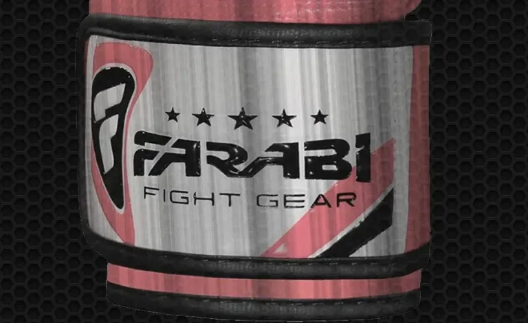 logotipo marca guantes de boxeo farabi